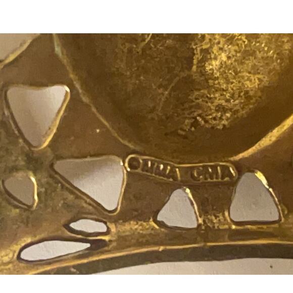 vintage gold tone AFRICAN CRESCENT PIN/PENDANT MMA Metropolitan Museum of Art - Picture 6 of 16